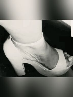 Meet your Posher, Carlaa